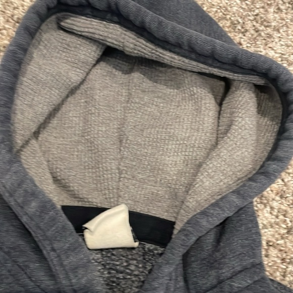 Abercombie Kids Full Zip Hoodie.  Size XS - Picture 6 of 7